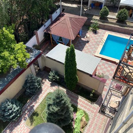 King House Hotel Bişkek Dış mekan fotoğraf