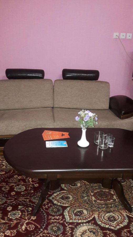 King House Hotel Bişkek Dış mekan fotoğraf