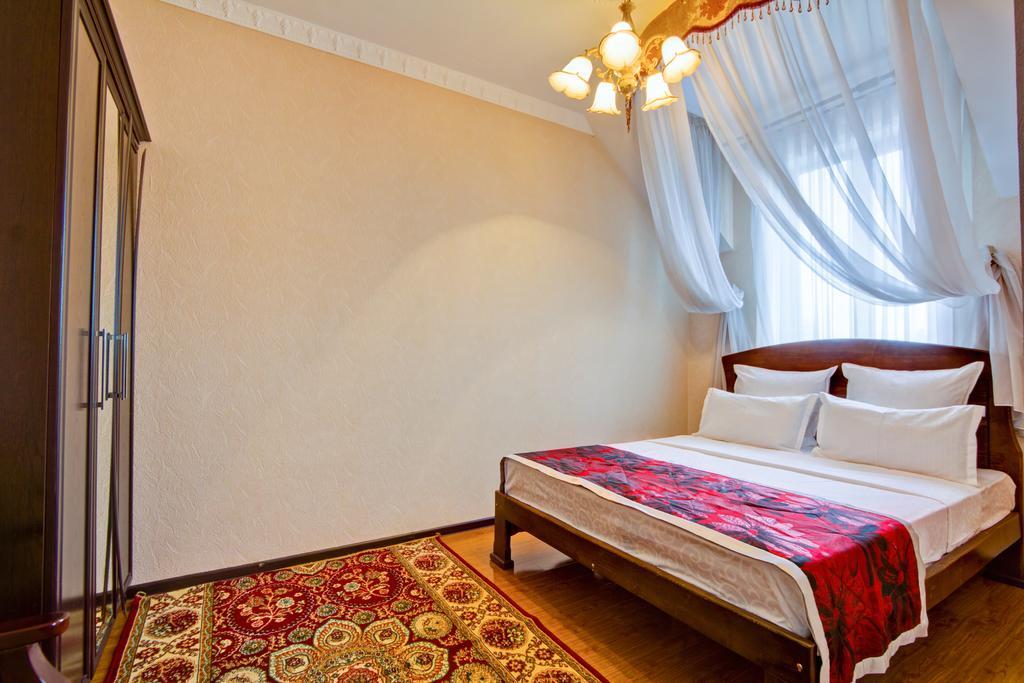 King House Hotel Bişkek Dış mekan fotoğraf